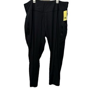 NWT Women’s leggings Black Size 3X